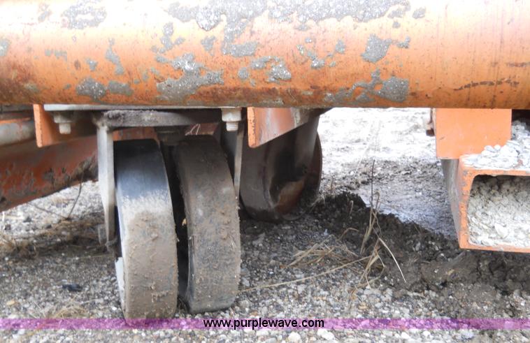 image for item 7787 Midland Machinery SM shoulder maintainer