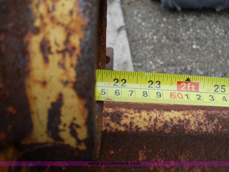 image for item 7788 Ditch cleaning light material bucket