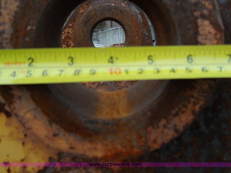 image for item 7788 Ditch cleaning light material bucket