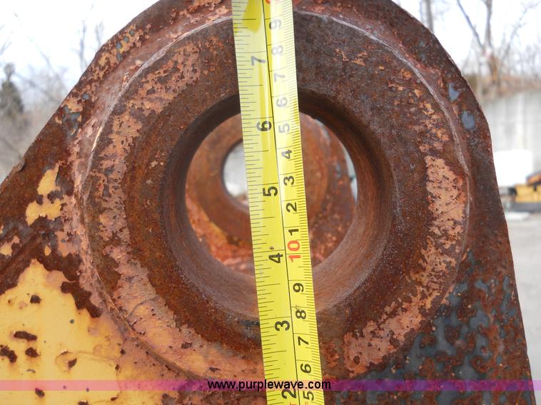 image for item 7788 Ditch cleaning light material bucket