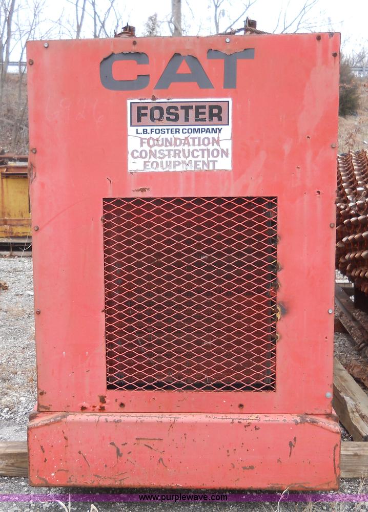 image for item 7810 Foster vibratory pile driver/extractor