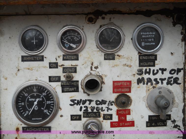 image for item 7810 Foster vibratory pile driver/extractor