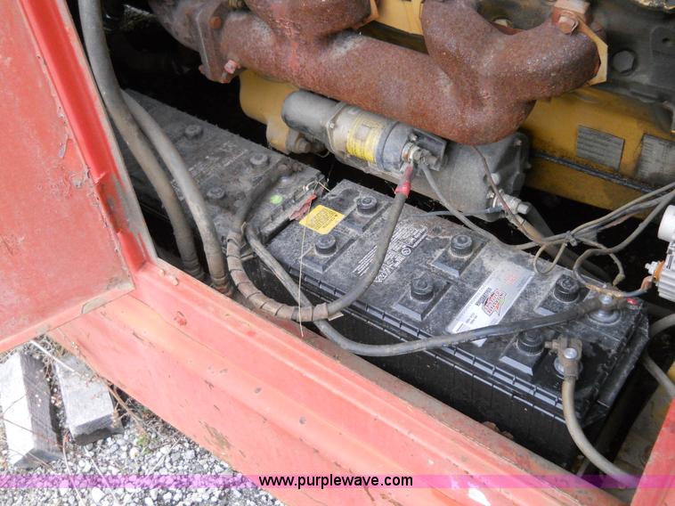 image for item 7810 Foster vibratory pile driver/extractor