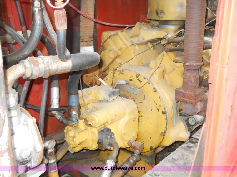 image for item 7810 Foster vibratory pile driver/extractor