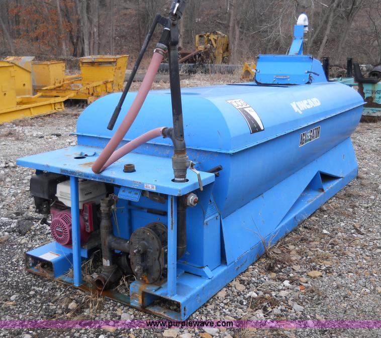 image for item 7811 2003 Kincaid Agigator