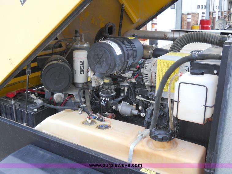 image for item 7812 2006 Atlas Copco air compressor
