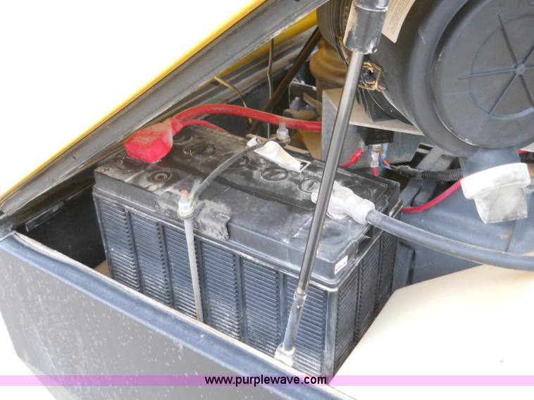 image for item 7812 2006 Atlas Copco air compressor