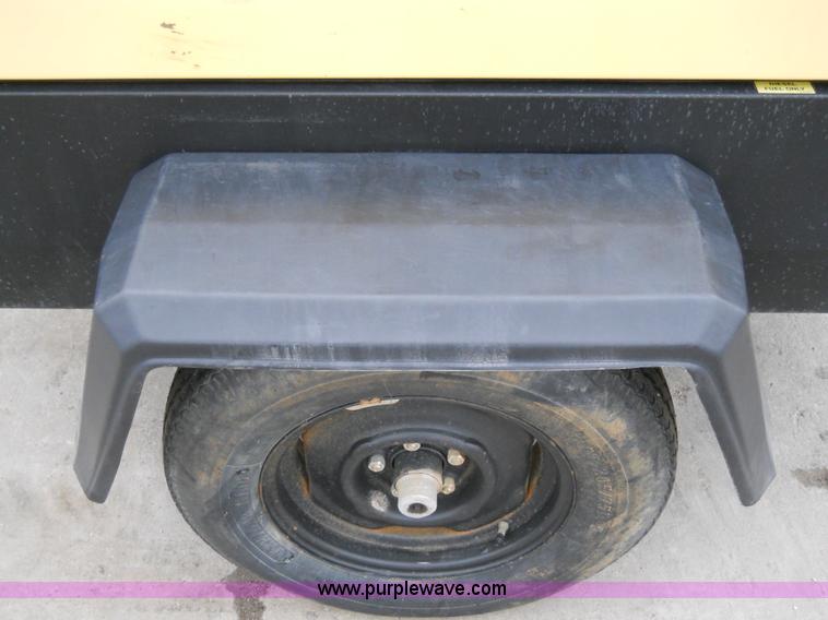 image for item 7812 2006 Atlas Copco air compressor