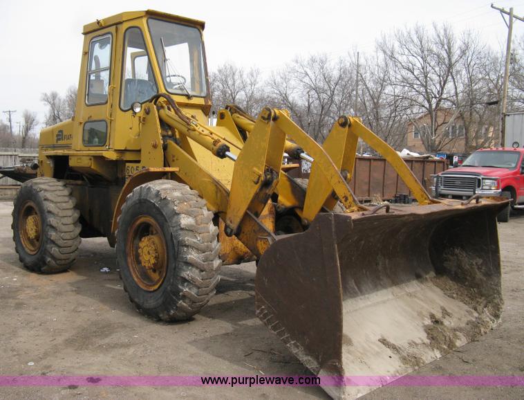 image for item 8010 1978 Fiat-Allis 605B wheel loader