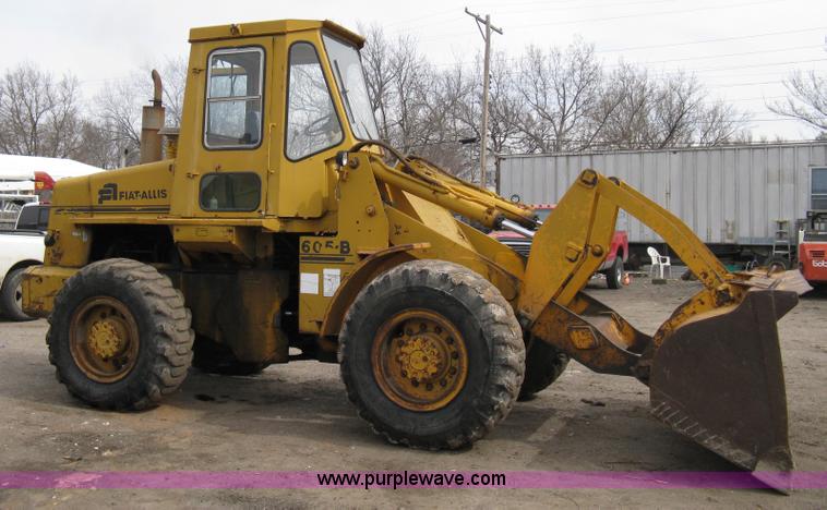 image for item 8010 1978 Fiat-Allis 605B wheel loader