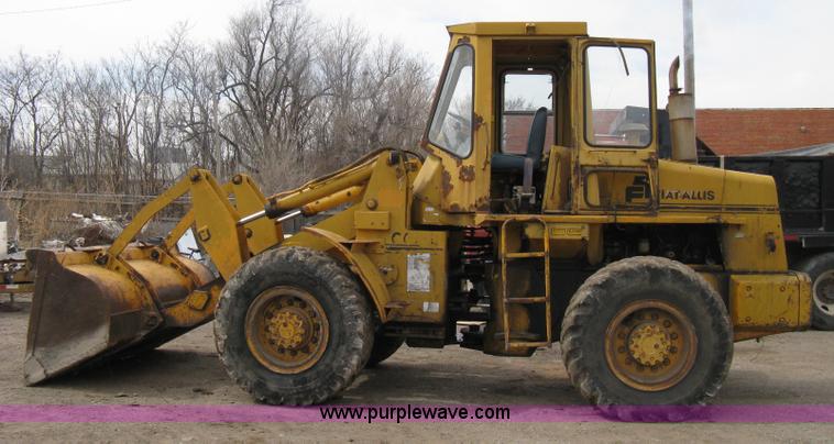 image for item 8010 1978 Fiat-Allis 605B wheel loader
