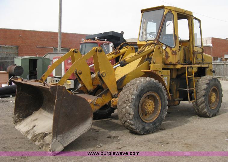 image for item 8010 1978 Fiat-Allis 605B wheel loader