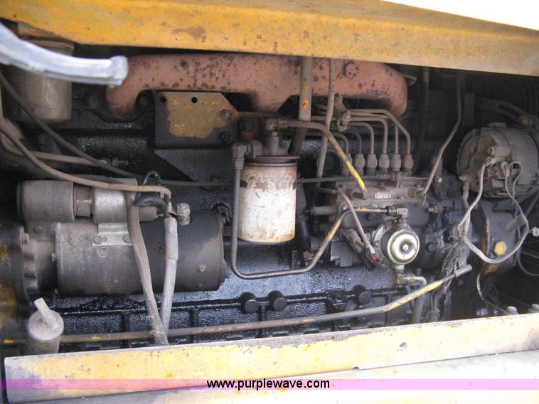 image for item 8010 1978 Fiat-Allis 605B wheel loader