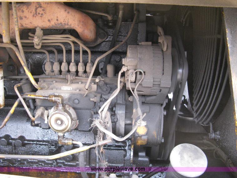 image for item 8010 1978 Fiat-Allis 605B wheel loader