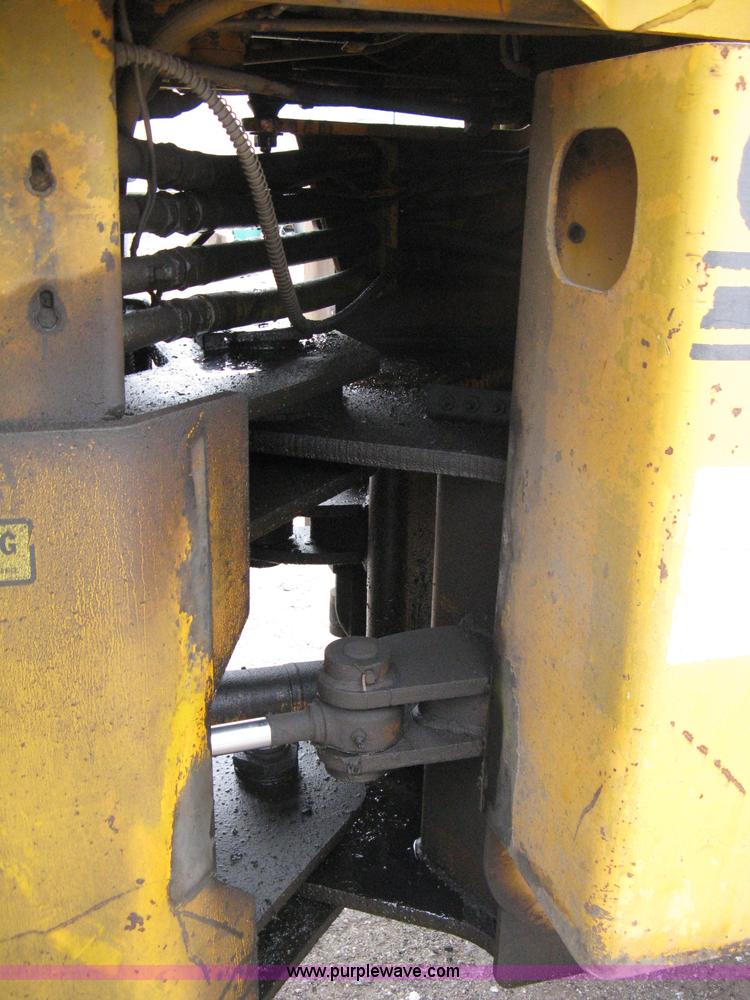 image for item 8010 1978 Fiat-Allis 605B wheel loader