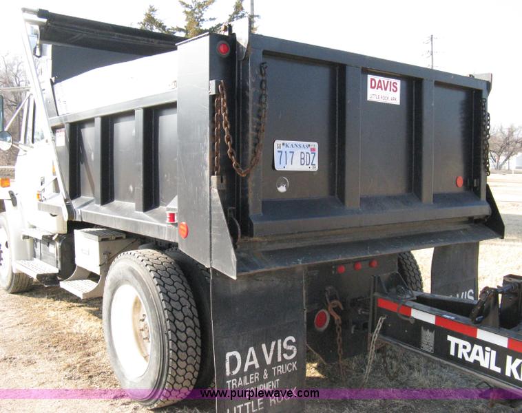 image for item 8210 1997 Freightliner FL70 business class dump truck