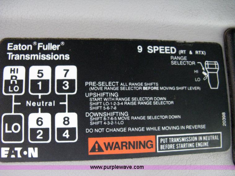 image for item 8210 1997 Freightliner FL70 business class dump truck