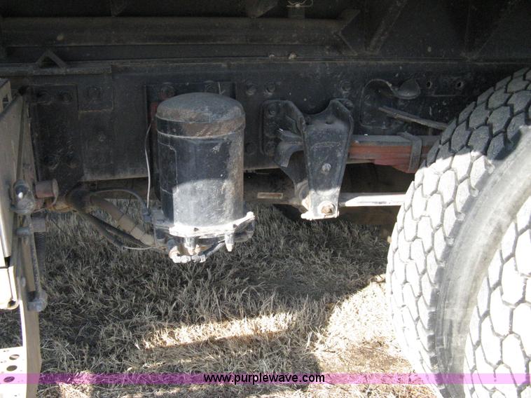 image for item 8210 1997 Freightliner FL70 business class dump truck