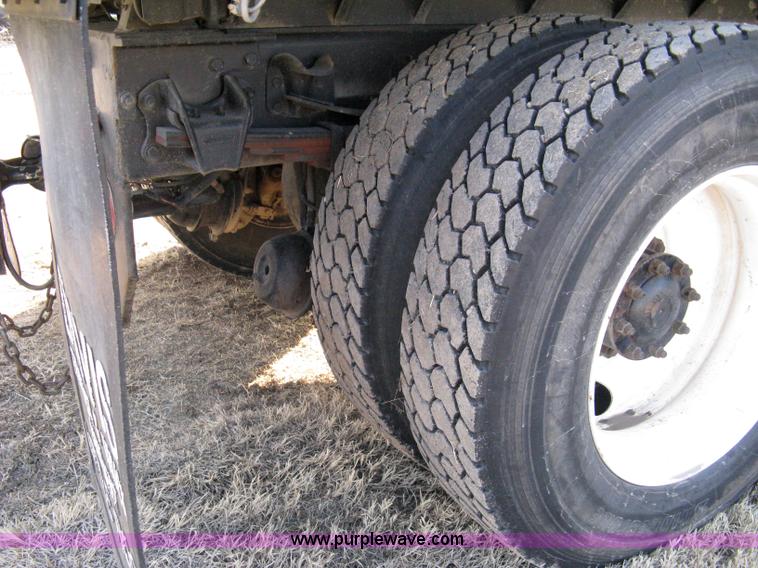 image for item 8210 1997 Freightliner FL70 business class dump truck