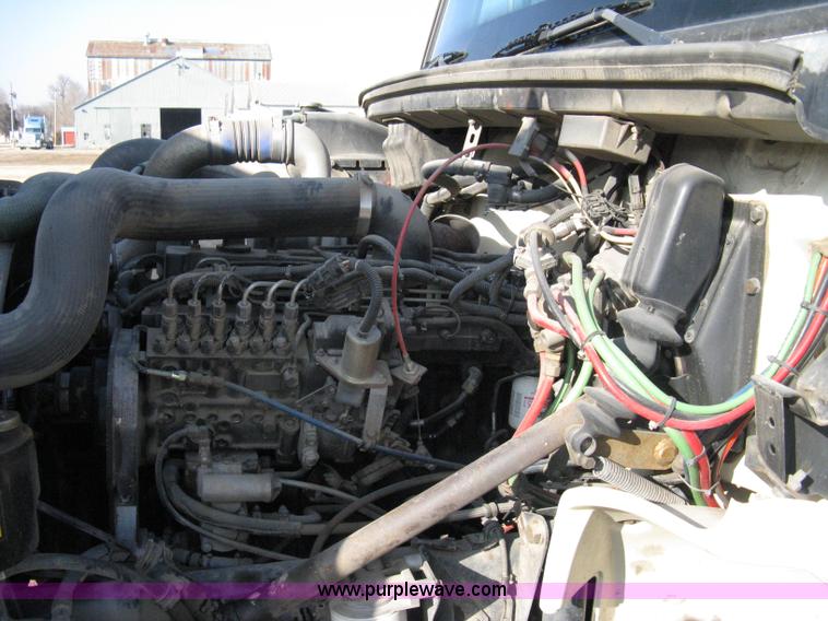 image for item 8210 1997 Freightliner FL70 business class dump truck