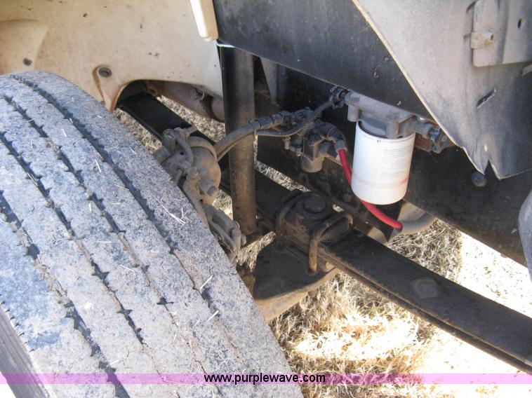 image for item 8210 1997 Freightliner FL70 business class dump truck