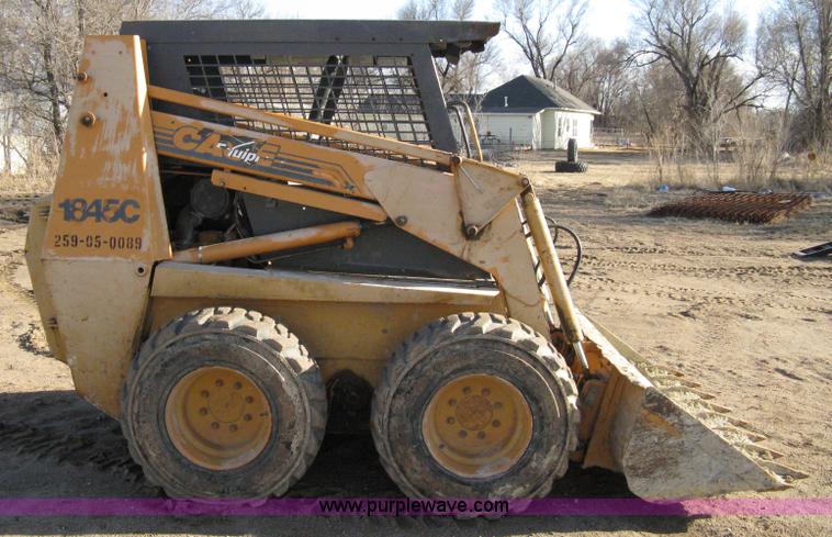 image for item 8217 2000 Case 1845 C skid loader