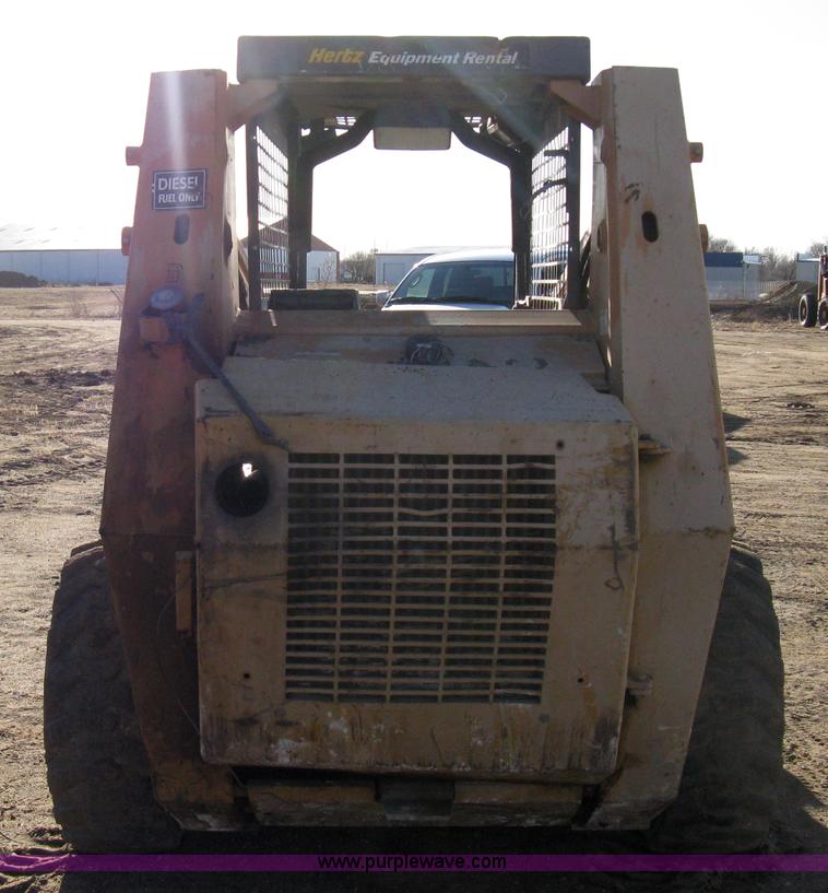 image for item 8217 2000 Case 1845 C skid loader