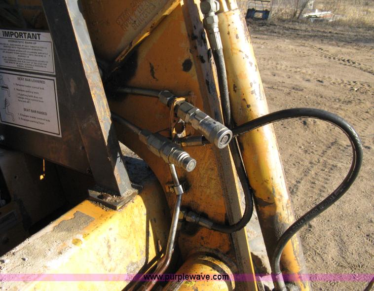 image for item 8217 2000 Case 1845 C skid loader