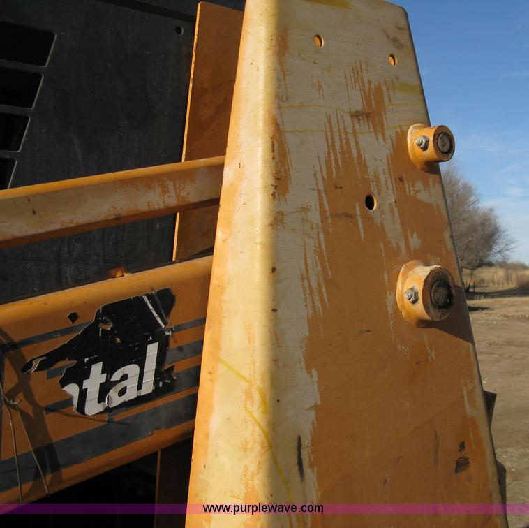 image for item 8217 2000 Case 1845 C skid loader