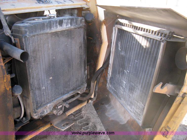 image for item 8217 2000 Case 1845 C skid loader