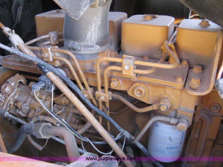 image for item 8217 2000 Case 1845 C skid loader