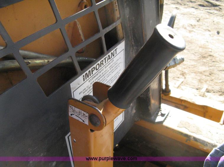 image for item 8217 2000 Case 1845 C skid loader