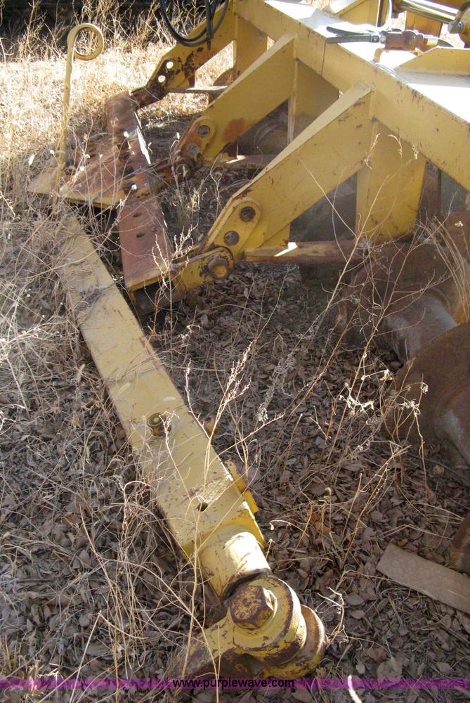 image for item 8218 Rome TRCH-20 construction grade 16' tandem offset disk