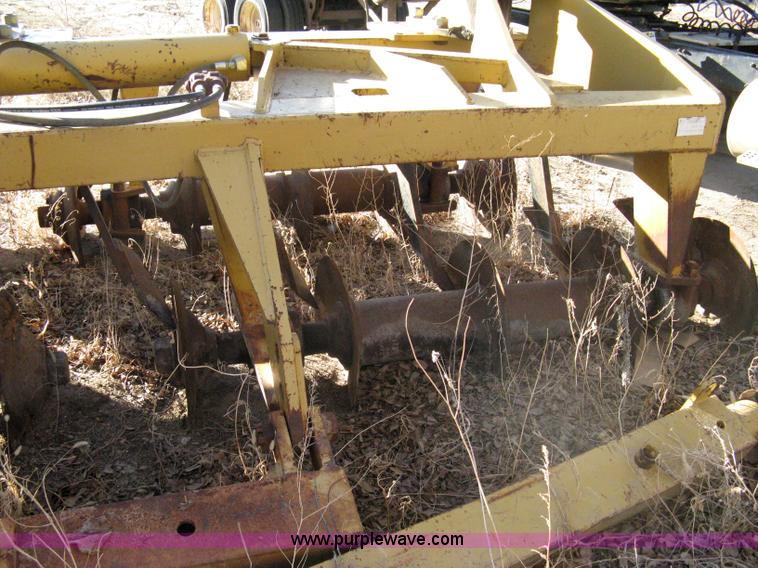 image for item 8218 Rome TRCH-20 construction grade 16' tandem offset disk