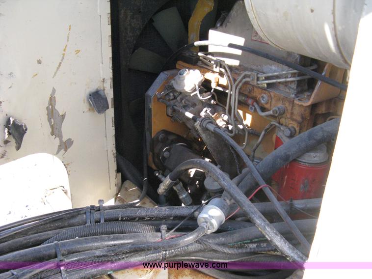 image for item 8223 Ingersoll Rand DD-90 vibratory compactor