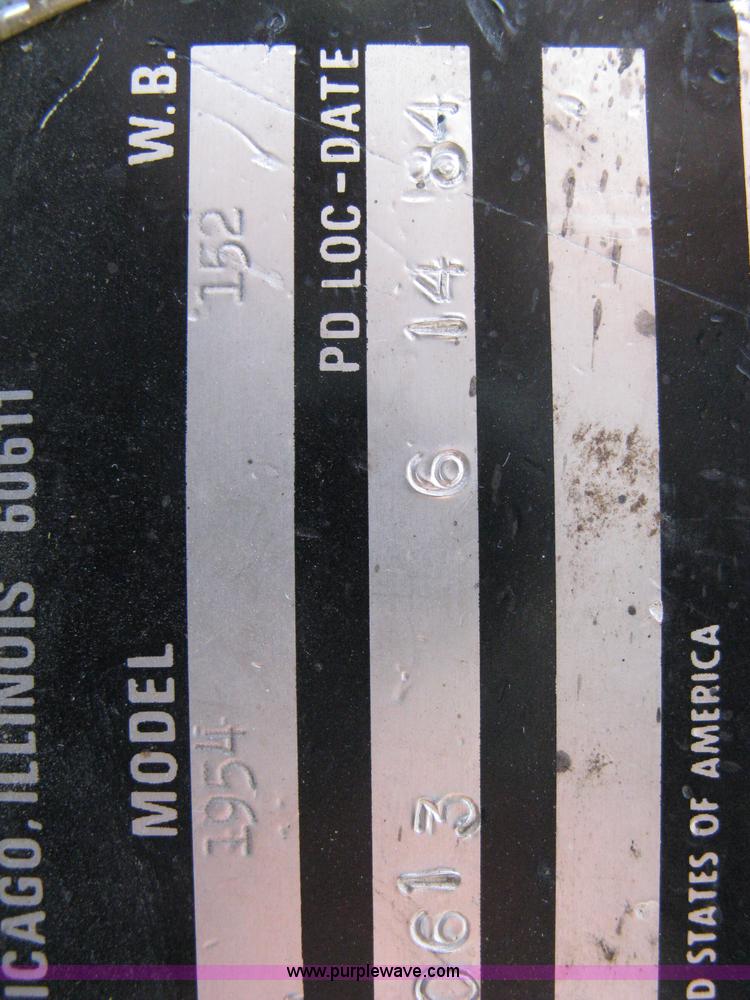 image for item 8227 1984 International S 1954 single axle dump truck