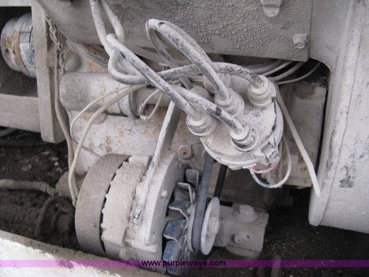 image for item 8234 Simon MPH 60 boom lift