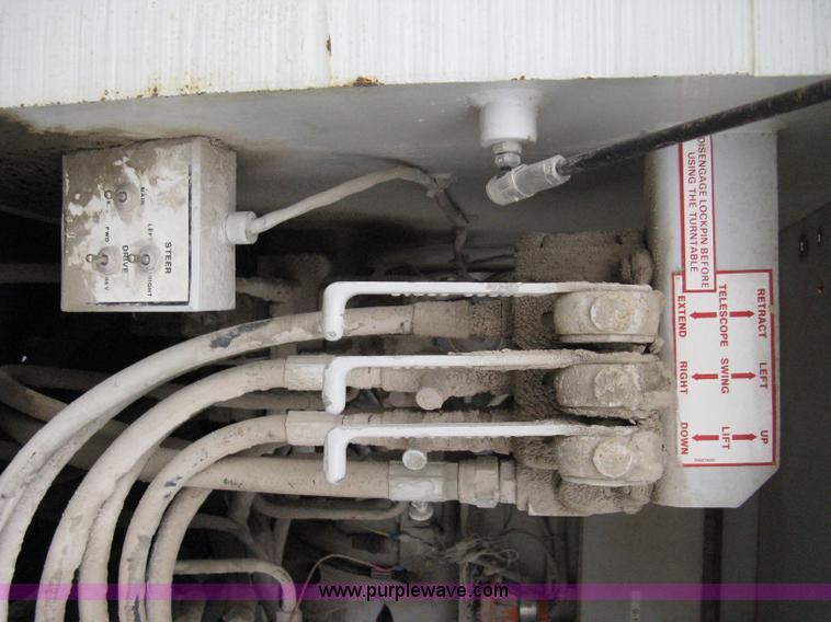 image for item 8234 Simon MPH 60 boom lift