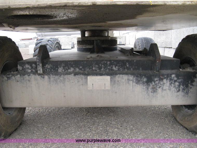 image for item 8234 Simon MPH 60 boom lift