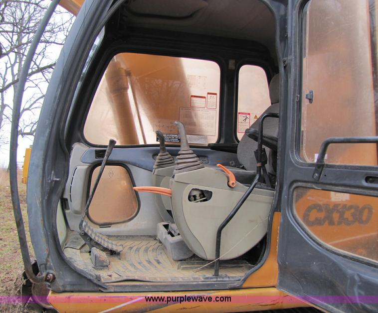 image for item 8364 2003 Case CX130 excavator