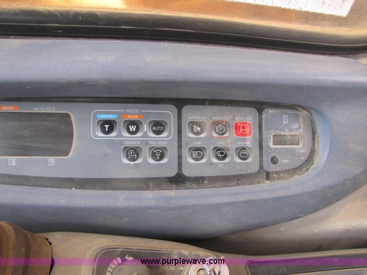 image for item 8364 2003 Case CX130 excavator