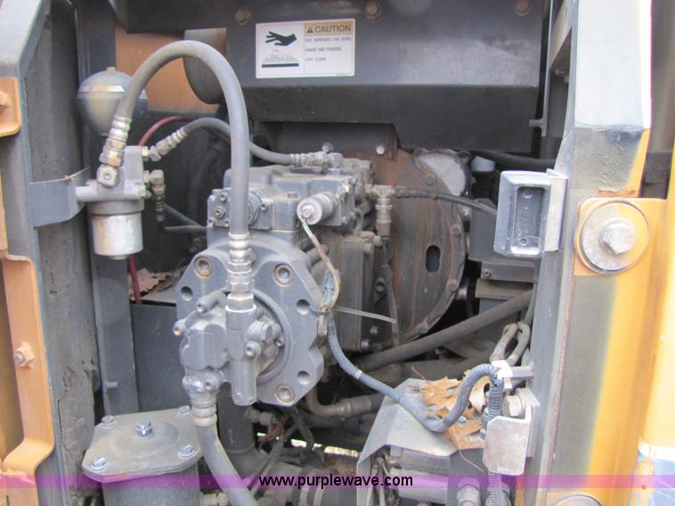 image for item 8364 2003 Case CX130 excavator