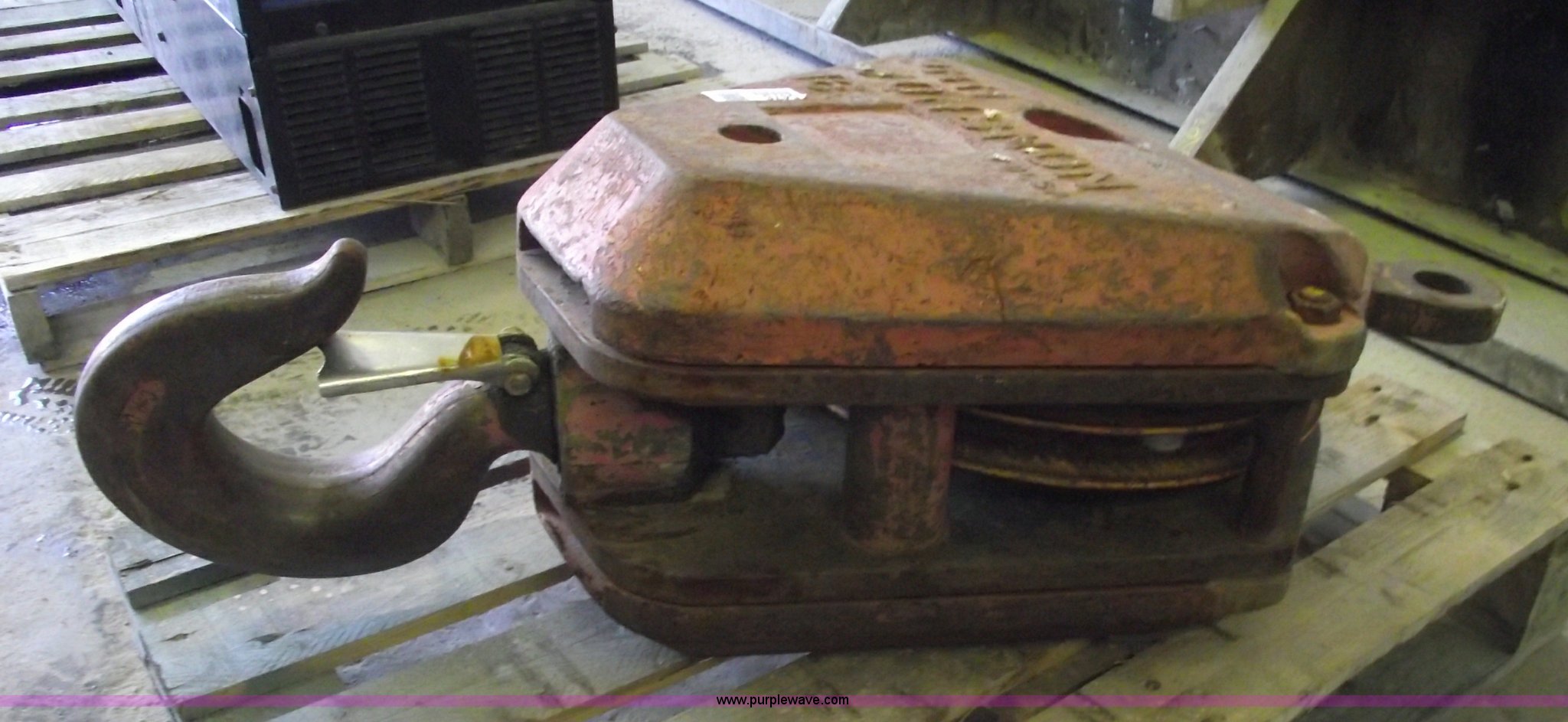 20 ton DRH Johnson hook block in Kansas City, KS | Item 5476 sold ...