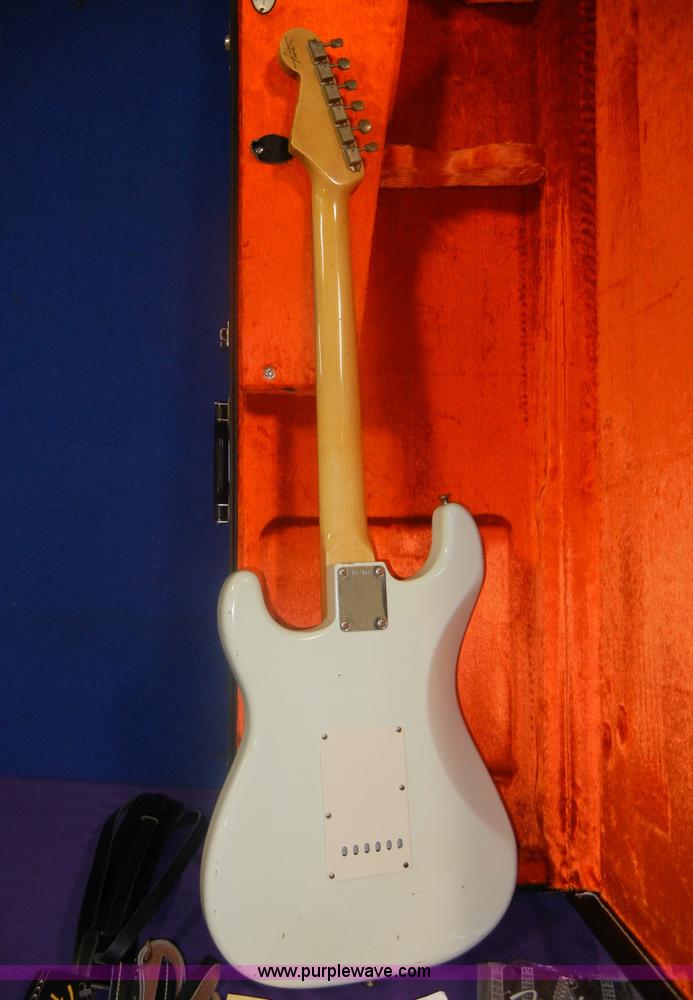 image for item 2046 1965 Fender Stratocaster Relic electric guitar