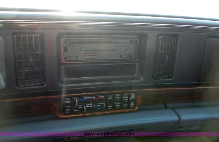 image for item 2225 1997 Buick LeSabre Custom