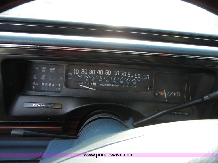 image for item 2225 1997 Buick LeSabre Custom