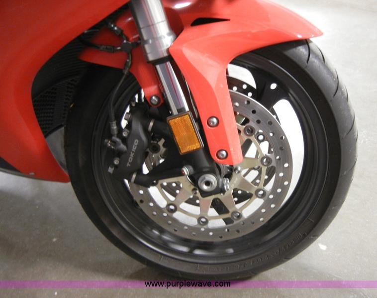 image for item 2228 2006 Honda CBR1000RR motorcycle