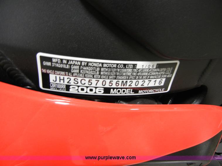 image for item 2228 2006 Honda CBR1000RR motorcycle