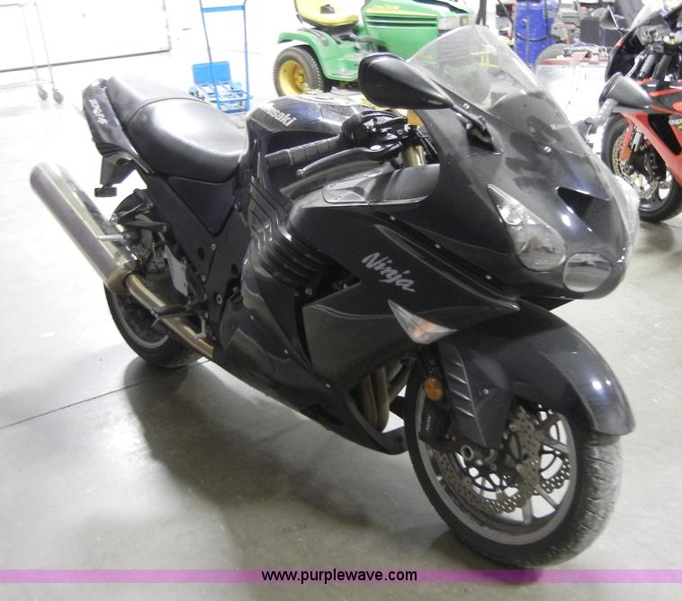 image for item 2230 2008 Kawasaki ZX-14R Ninja motorcycle