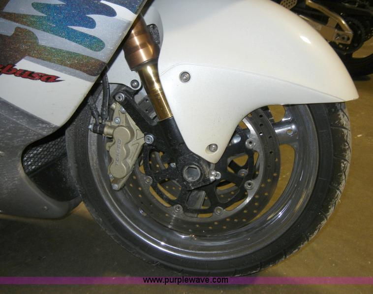 image for item 2231 2006 Suzuki Hayabusa GSX1300R motorcycle